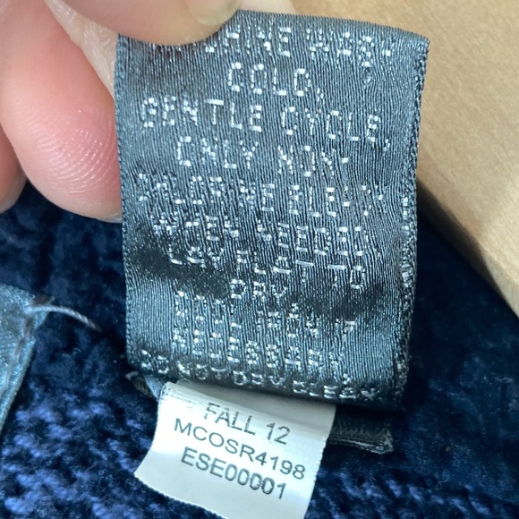 Oscar de la Renta Mens  1/4 zip sweater XL Pull Over Navy Minimalist - Picture 12 of 14